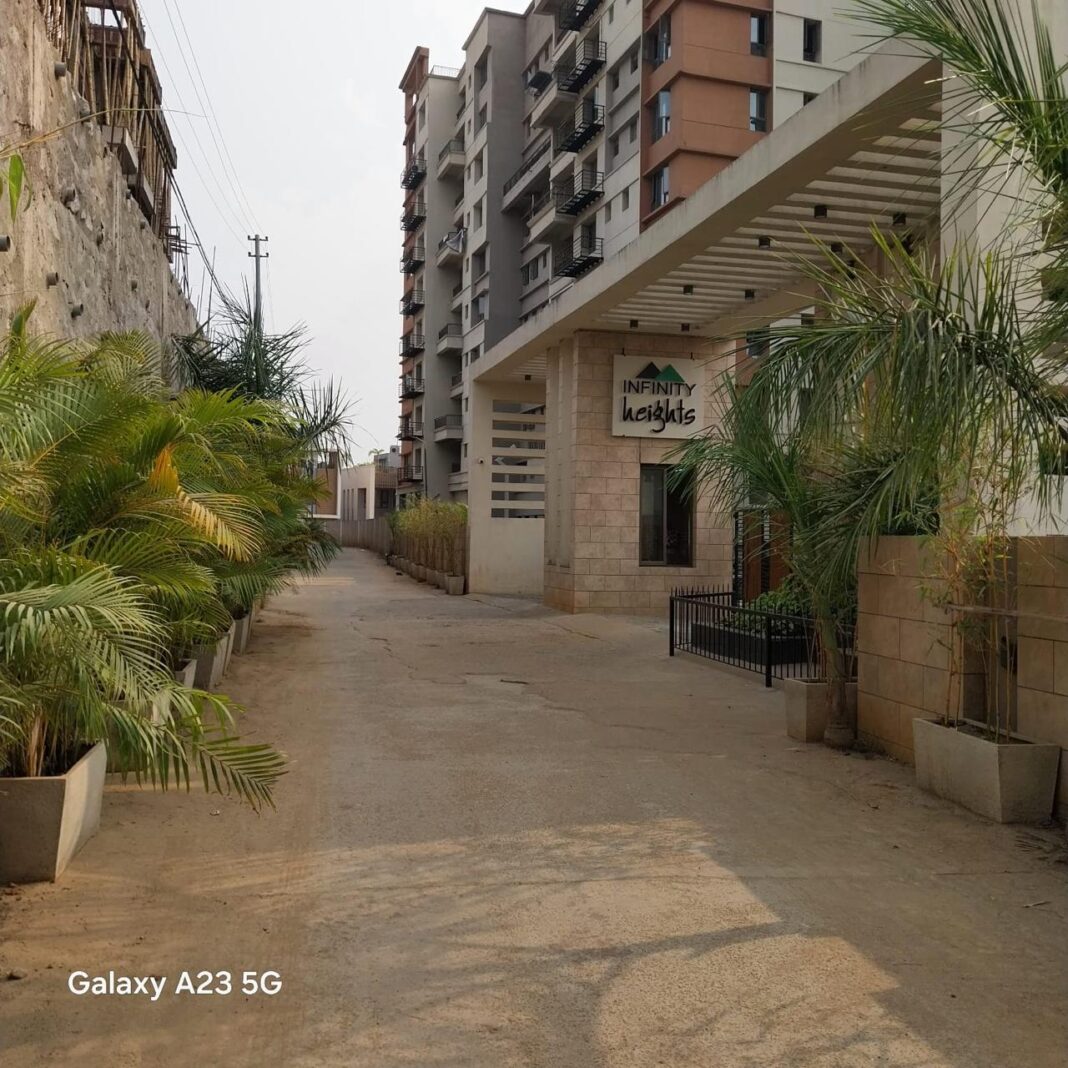 4 BHK luxury apartments